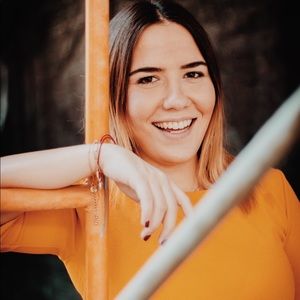 Meet your Posher, Stephannye